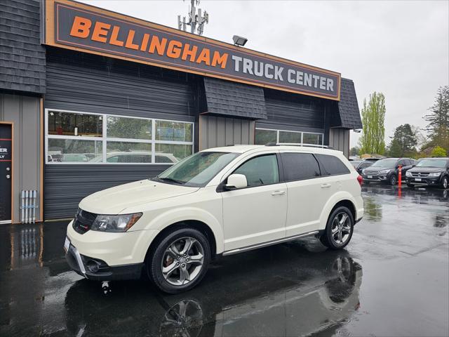 Photo of 2016 Pearl White Tri-Coat Dodge Journey