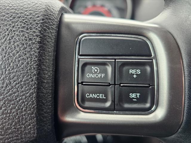 Photo of 2016 Pearl White Tri-Coat Dodge Journey