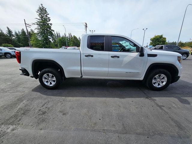 Photo of 2019 Summit White GMC Sierra 1500