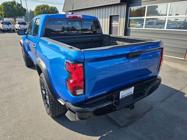 Photo of 2023 Glacier Blue Metallic Chevrolet Colorado