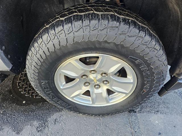 Photo of 2018 Silver Ice Metallic Chevrolet Silverado 1500