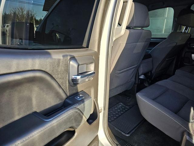 Photo of 2018 Silver Ice Metallic Chevrolet Silverado 1500