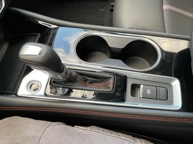 Photo of 2025 Gray Sky Pearl Nissan Altima