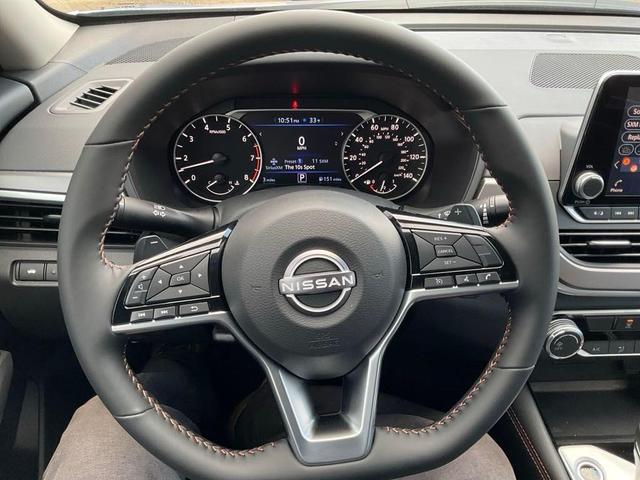 Photo of 2025 Gray Sky Pearl Nissan Altima