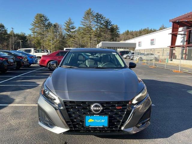 Photo of 2025 Gun Metallic Nissan Altima
