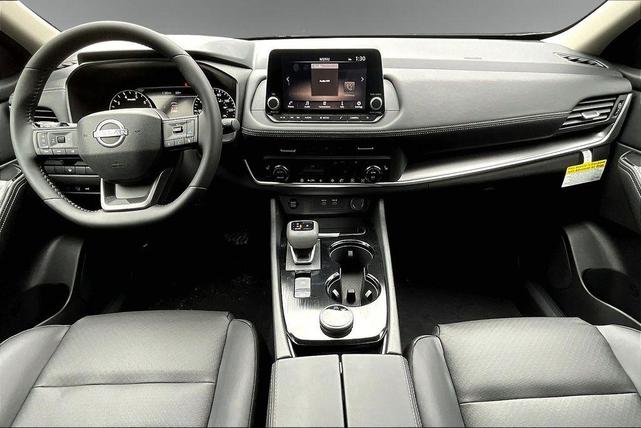 Photo of 2025 Gun Metallic Nissan Rogue