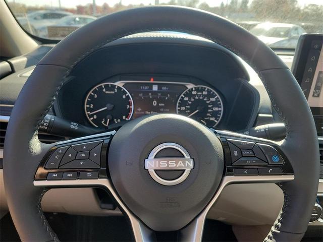Photo of 2025 Bluestone Pearl Nissan Altima