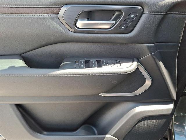 Photo of 2025 Alpine Metallic Nissan Armada