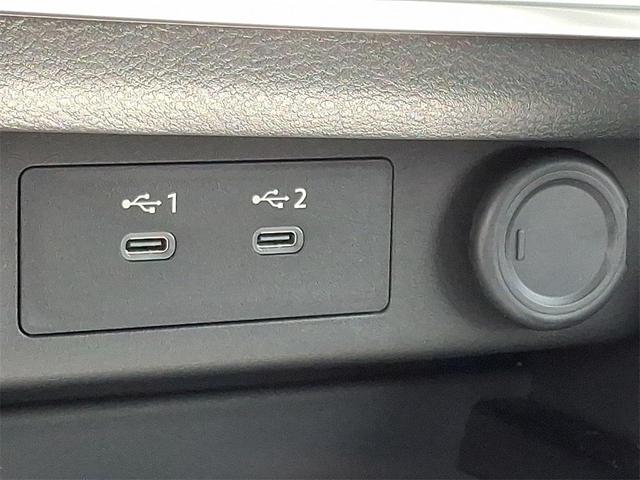 Photo of 2025 Gun Metallic Nissan Rogue