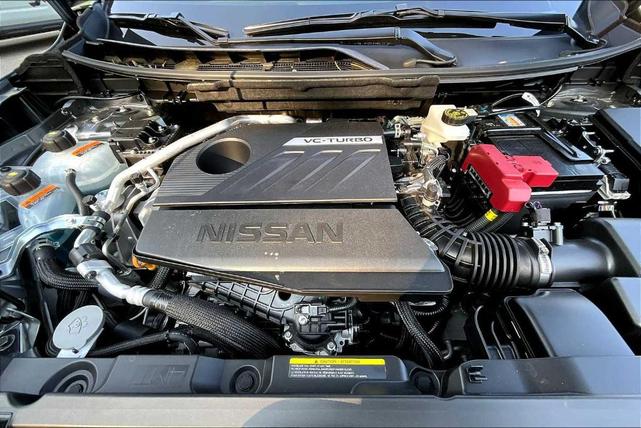 Photo of 2025 Gun Metallic Nissan Rogue