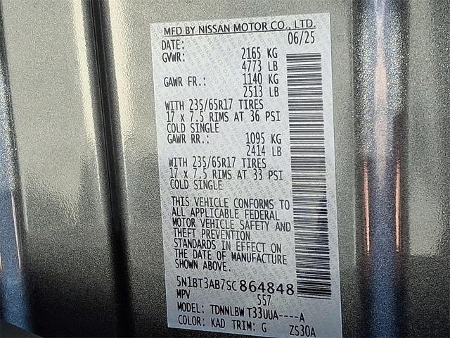Photo of 2025 Gun Metallic Nissan Rogue