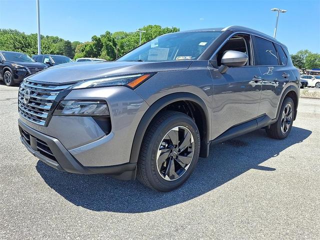 Photo of 2025 Gun Metallic Nissan Rogue