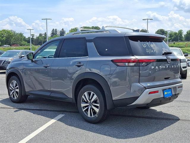 Photo of 2025 Gun Metallic Nissan Pathfinder