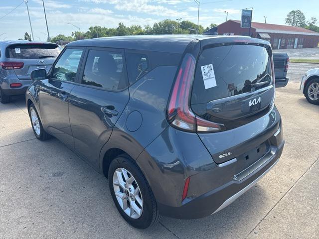 Photo of 2023 Gravity Gray Kia Soul