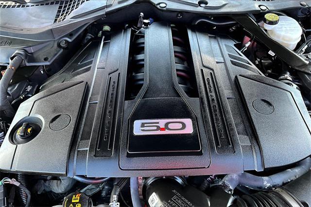 Photo of 2022 Carbonized Gray Metallic Ford Mustang