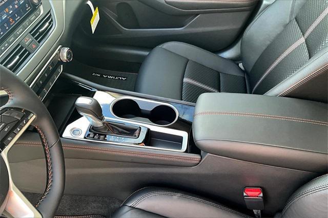 Photo of 2025 Gray Sky Pearl Nissan Altima