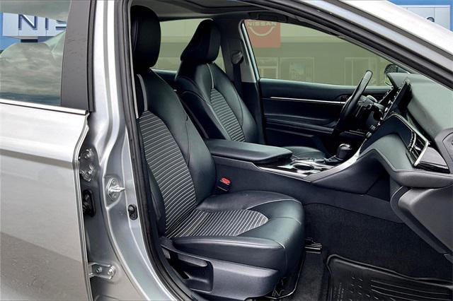 Photo of 2023 Silver Toyota Camry