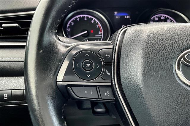 Photo of 2023 Silver Toyota Camry