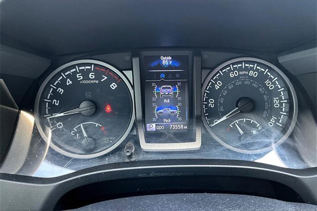Photo of 2021 Super White Toyota Tacoma