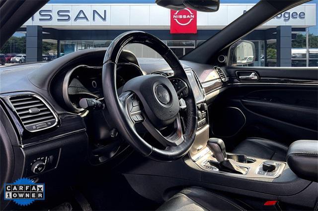 Photo of 2020 Sangria Metallic Clearcoat Jeep Grand Cherokee