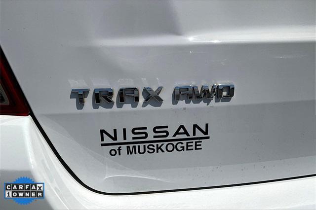 Photo of 2020 Summit White Chevrolet Trax