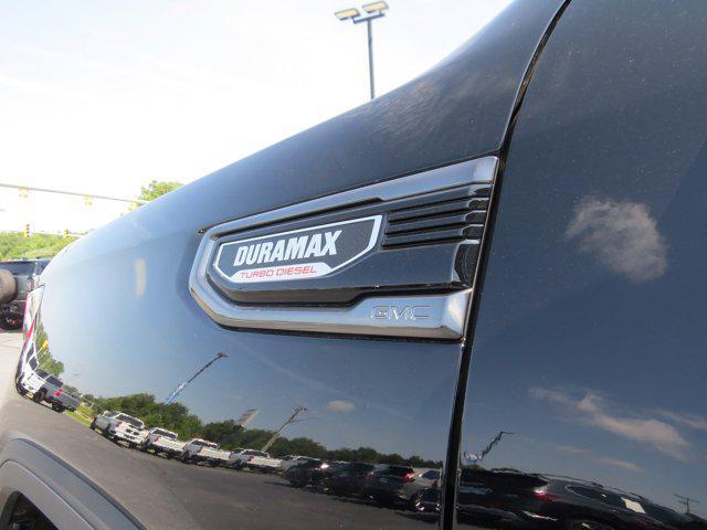 Photo of 2023 Onyx Black GMC Sierra 1500