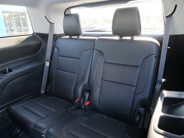 Photo of 2020 Summit White GMC Acadia