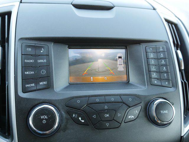 Photo of 2017 Canyon Ridge Metallic Ford Edge