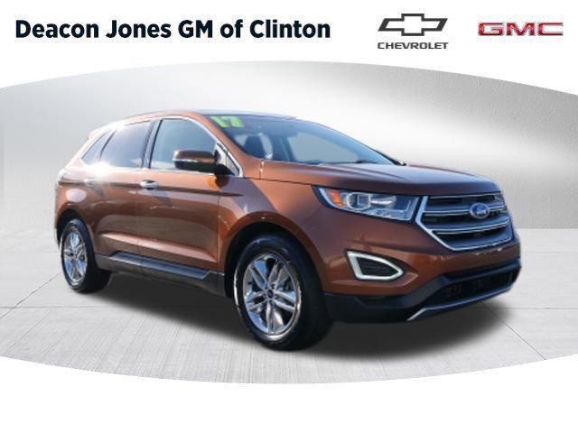 Photo of 2017 Canyon Ridge Metallic Ford Edge