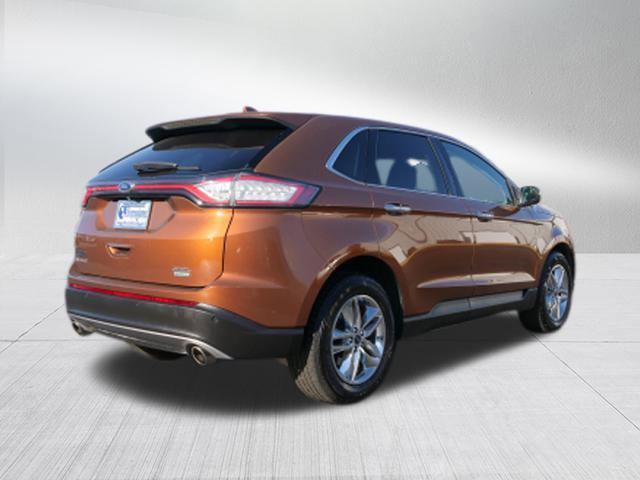 Photo of 2017 Canyon Ridge Metallic Ford Edge
