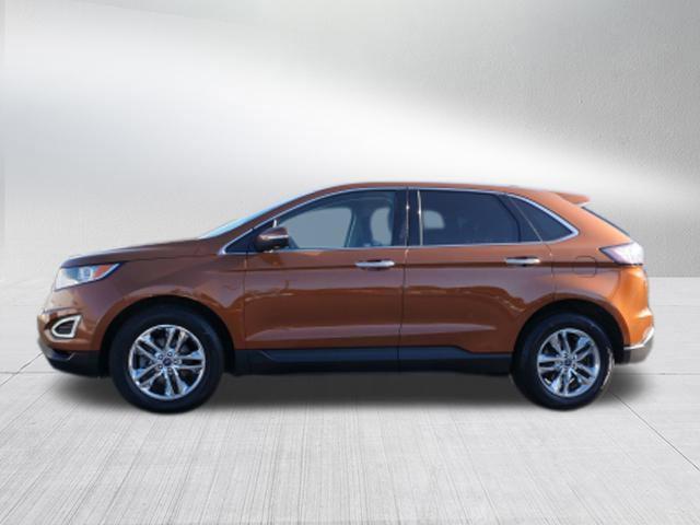 Photo of 2017 Canyon Ridge Metallic Ford Edge