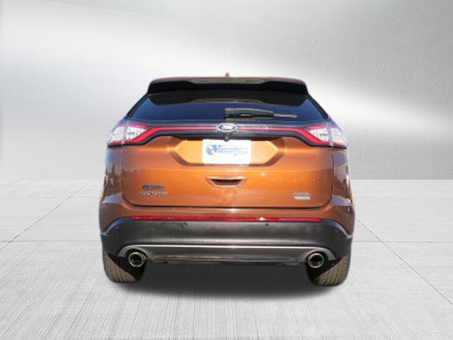 Photo of 2017 Canyon Ridge Metallic Ford Edge