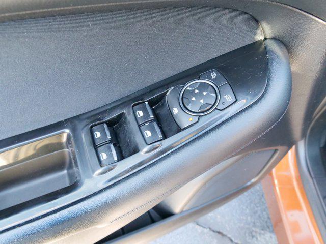 Photo of 2017 Canyon Ridge Metallic Ford Edge