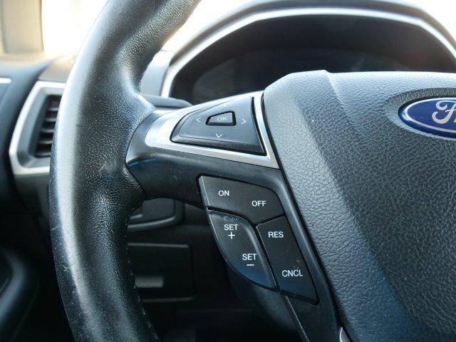 Photo of 2017 Canyon Ridge Metallic Ford Edge