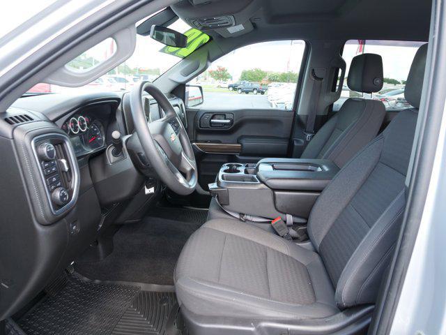 Photo of 2020 Silver Ice Metallic Chevrolet Silverado 1500