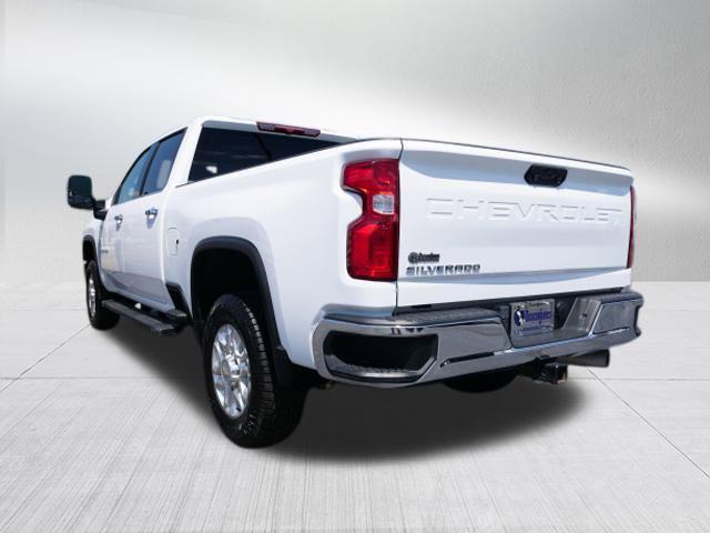 Photo of 2023 Summit White Chevrolet Silverado 2500