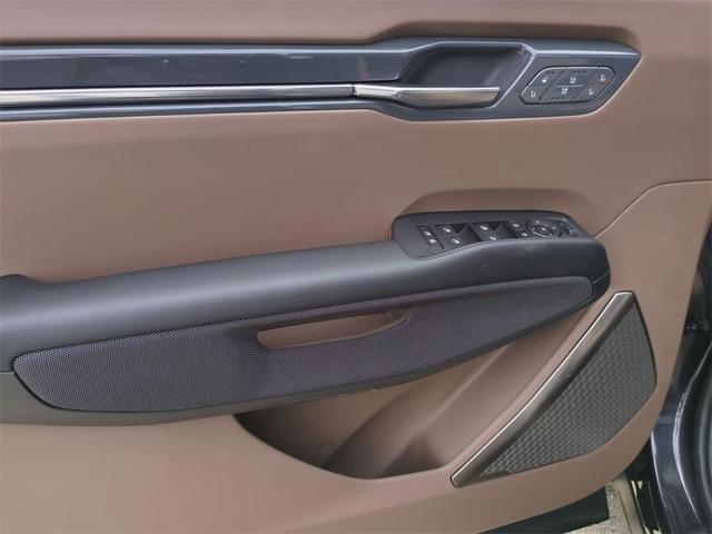 Photo of 2026 Metal Kia EV9