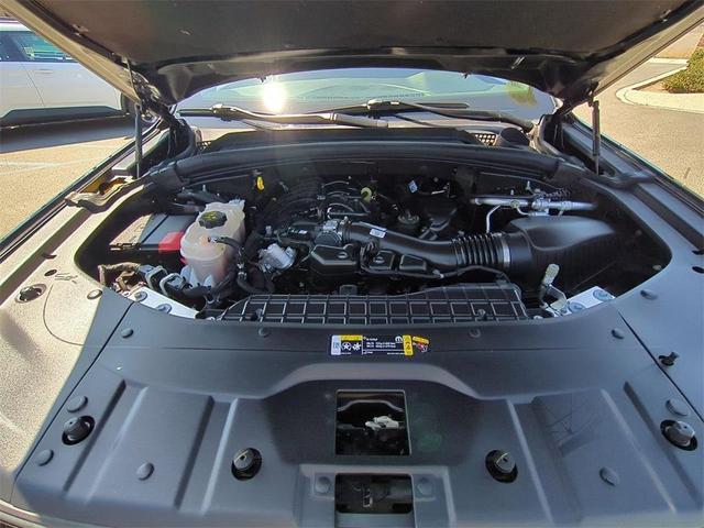 Photo of 2023 Diamond Black Jeep Grand Cherokee