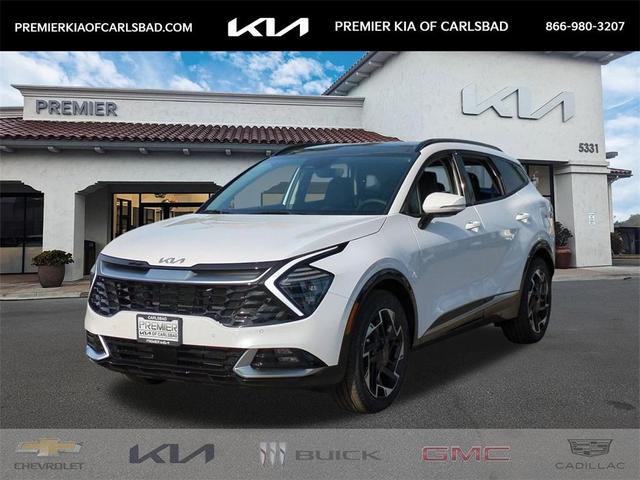 Photo of 2025 Glacial White Pearl Kia Sportage