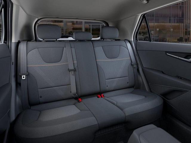 Photo of 2025 Aurora Black Pearl Kia Niro