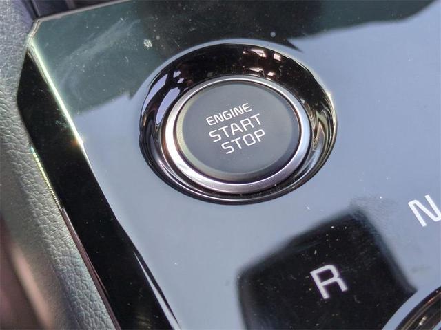 Photo of 2025 Gravity Gray Kia Sportage Hybrid