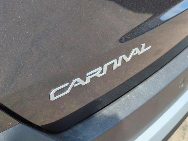Photo of 2026 Metal Kia Carnival