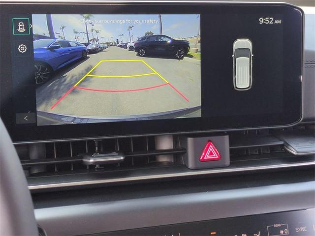 Photo of 2026 Metal Kia Carnival