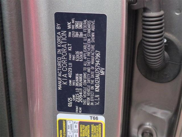Photo of 2025 Steel Gray Kia Soul