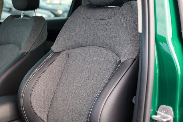 Photo of 2020 British Racing Green IV Metallic MINI Clubman