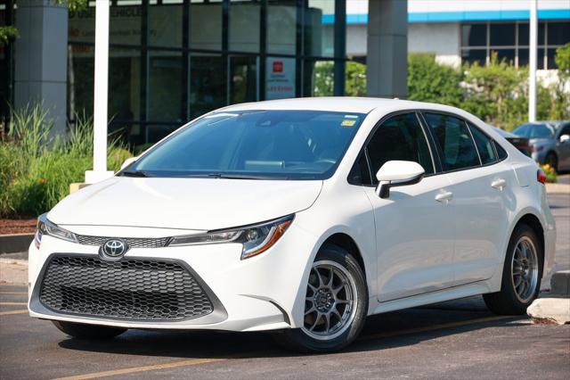 Photo of 2020 White Toyota Corolla