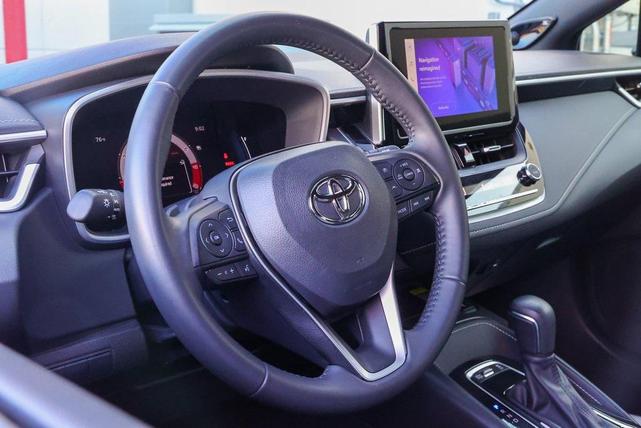 Photo of 2025 Wind Chill Pearl/Midnight Black Metallic Toyota Corolla