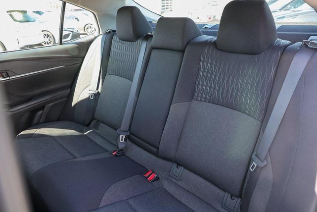 Photo of 2025 Ice Cap Toyota Camry