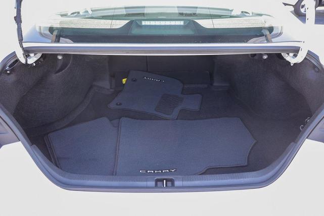 Photo of 2025 Ice Cap Toyota Camry