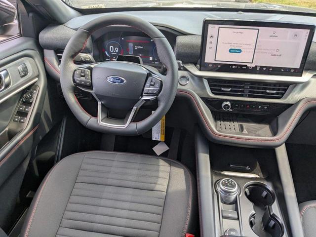 Photo of 2025 Carbonized Gray Metallic Ford Explorer